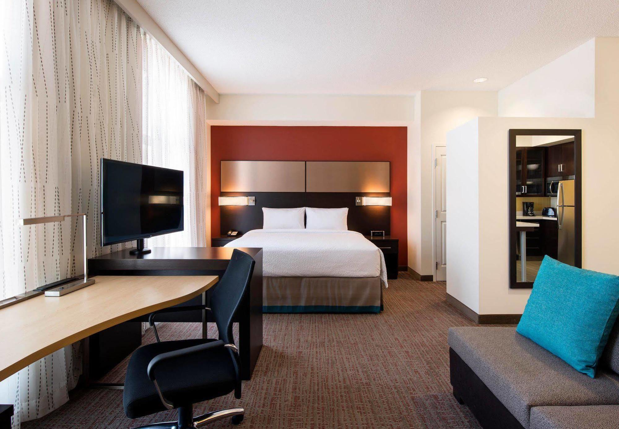 Residence Inn By Marriott Calgary South Exterior foto
